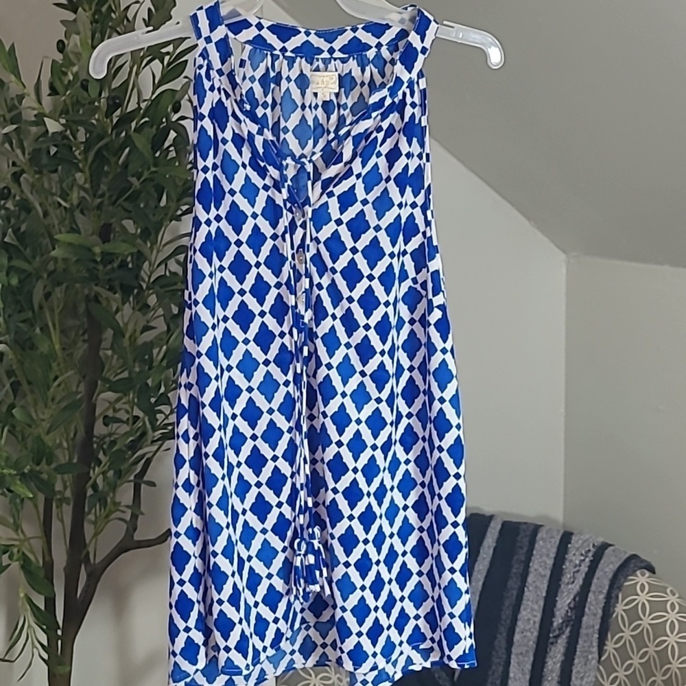 MudPie Blue and White Diamond Print Sleevless Blouse with Tassels